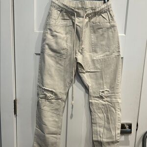 Mustard Seed Women’s Light Tan Cargo Pants